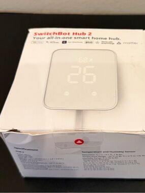 SwitchBot Hub 2 Smart Home Hub in Whiteiu